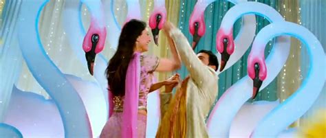 Aamir khan, kareena kapoor, r madhavan, sharman joshi, boman irani, mona singh, parikshat sahni, javed jaffrey, akhil mishra, rahul kumar music : Bollywood World HD: Zoobi Doobi (3 Idiots) Full HD Songs