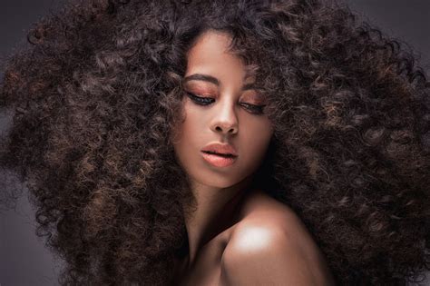 Comment faire pousser ses cheveux crépus naturellement ? | Natural hair