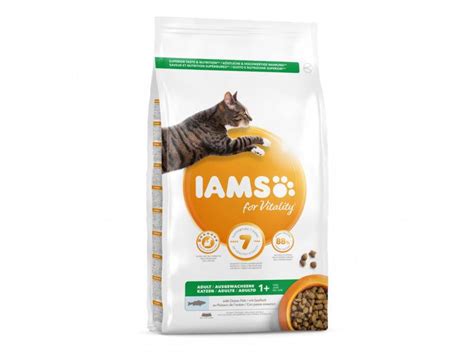I can't think of another cat food i've reviewed with so much meat at the top of the ingredients list. Iams for Vitality Adult Ocean 🐠 Fish 🐱 Cat Food