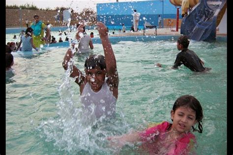 Kids In Swimming Pool Karachi Swimming Pools Karachi Karachi Pakistan