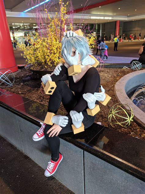 Pin By Carrie Lea On Cosplay In 2020 With Images Tomura Shigaraki Cosplay My Hero Academia