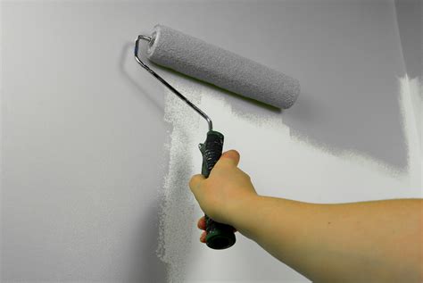 Streichen (18) mehr werte anzeigen weniger werte anzeigen. Rauputz Innen Streichen | Strukturputz Mit Rolle Auftragen ...