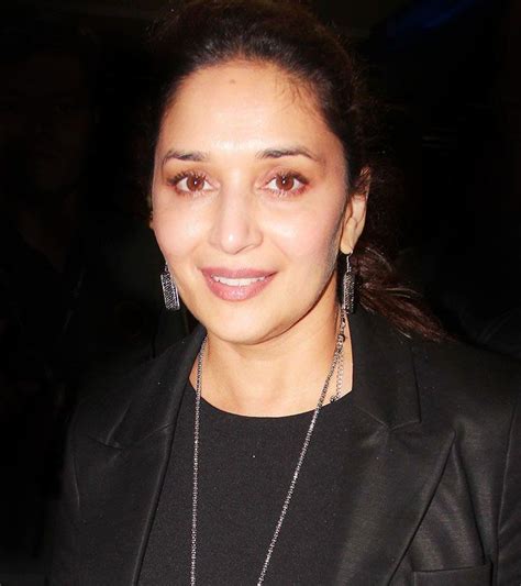 Madhuri Dixit Without Makeup Top 10 Pictures In 2020 Bilder Lady