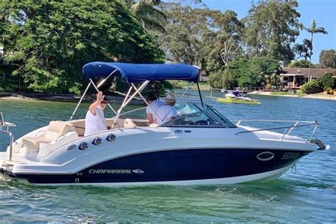 Chaparral 225 Ssi Sports Cabin Power Boats Boats Online For Sale