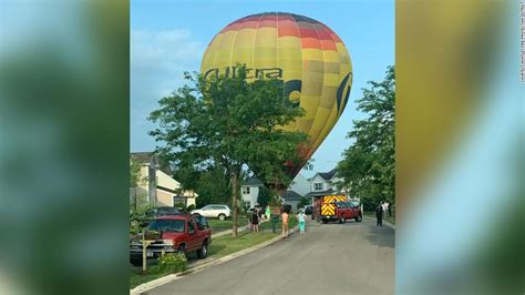 Illinois A Hot Air Balloon Made An Emergency Landing After A Passenger