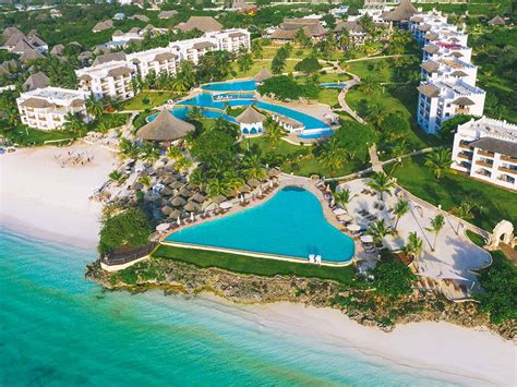 Hotel Royal Zanzibar Beach Resort Zanzibar Nungwi 27 225 Kč Invia