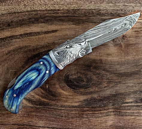 8 Bear Head Engraved Bolster Damascus Steel Handmade Folding Pocket