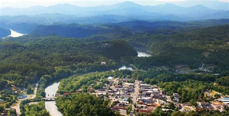 5 Reasons Murphy Nc Is The Best Place To Buy A Carolina Mountain Cabin