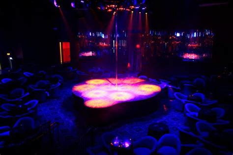 Ricks Cabaret Fort Worth Strip Clubs And Adult Entertainment