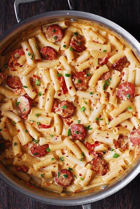 Add your sliced smoked sausage to the same skillet you cooked your chicken in and brown for 3 minutes on medium heat. Creamy Mozzarella Pasta with Smoked Sausage in 2020 (With ...