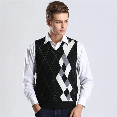 Designer Sweater Pullover Knit Vest For Men Sleeveless Wool Stylish