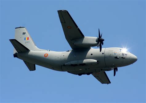 File:Aeronava C 27J de transport scurt mediu curier la mitingul aviatic