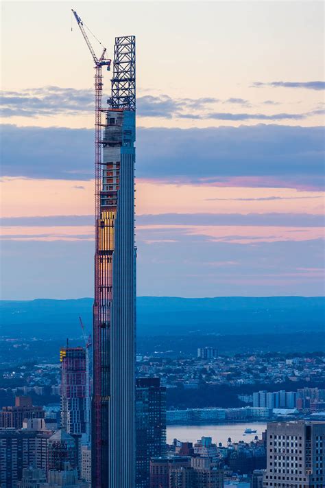 Not the future building, at 105 west 57th, will contain 51 floors and rise 671' high. SHoP Architects' slender 111 West 57th Street skyscraper ...