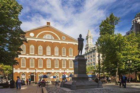 Beacon Hill & Boston Common travel | Boston, USA - Lonely Planet