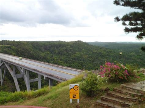 Bacunayagua View Of Bridge Picture Of Puente De