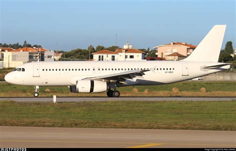 Ly Veo Airbus A320 233 Avion Express Al Alan Lebeda Jetphotos