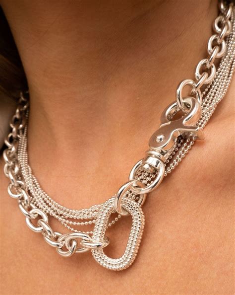 Elegant Isla Statement Necklace Silver
