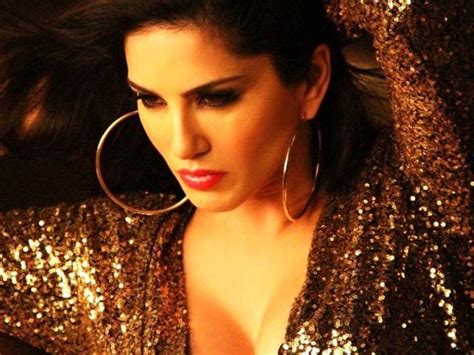 Sunny Leone Confessions Of A Porn Star Brunch Hindustan Times