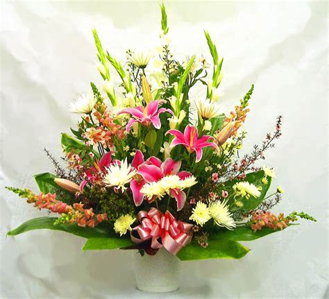 Find examples of short funeral flower messages, sympathy card messages, religious verses when someone dies, you might want to send a sympathy message or a condolence message to let friends and family know you are thinking of them. Sympathy Flowers | A Special Touch Florists: serving ...