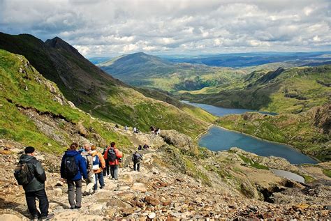 Check out these 30 wacky facts about wales! Wanderparadies Wales