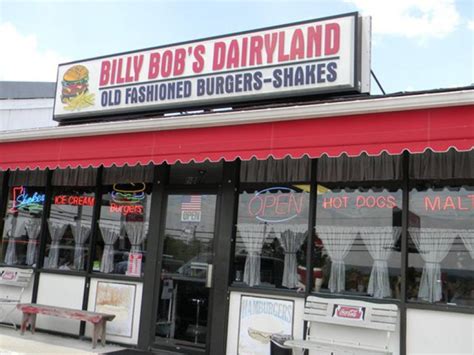 No matter what your tastebuds are hankering for, you'll find something to satisfy that craving. Billy Bob's Dairyland | Explore Branson