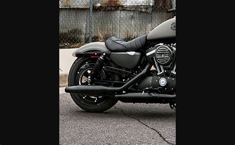 Harley davidson iron 883 is a middleweight cruiser and entry into the family of dark custom bike, priced at rs 9.33 lakh, was launched in september 2012 in india. Harley-Davidson Iron 883 Price in Indore: Get On Road ...