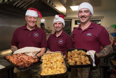 What if i still want to cook potstickers? Army chefs cook for homeless at Christmas | The British Army