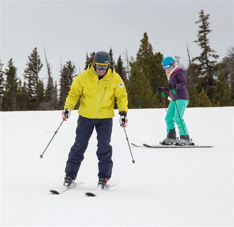 Top Tips For Beginner Skiers Skier Ski Magazine Skiing