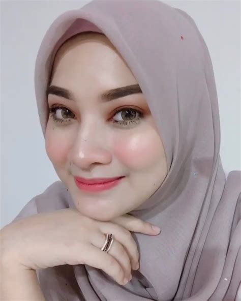 Jav meguri megu fujiora aku tinggal bersama tante ku yang cantik dan sexy. Janda Muslimah Karawang Janda Muslimah Karawang | Jilbab ...