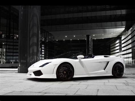 Free Download White Lamborghini Gallardo Wallpapers 1280x960 For Your