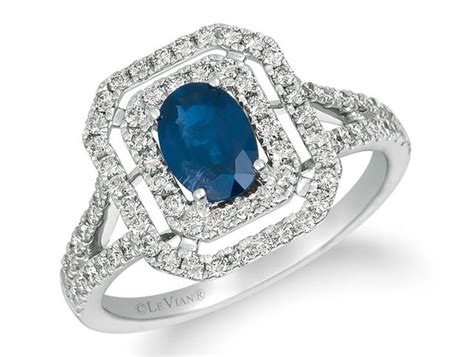 Nine experts told us the biggest trends coming up. 7 Engagement Ring Trends You'll See in 2021 | White gold ...