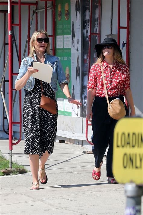 Cameron Diaz And Drew Barrymore Shopping At Melrose Place