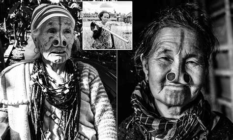 Fascinating Indian Tribe Women Wear Huge Nose Plugs Daily Mail Online