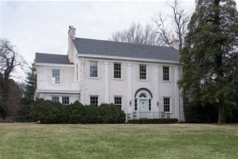See Inside Reese Witherspoon S Historic Nashville Mansion Pics Mansions Reese Witherspoon