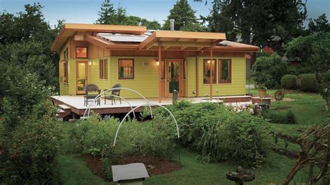 30 Adorable Tiny House Designs That Will Tempt You To