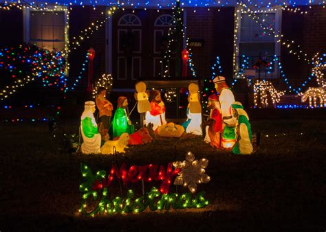It's a new year, and a new decade! The 5 Best Places to Buy Blow Mold Yard Decorations in 2020