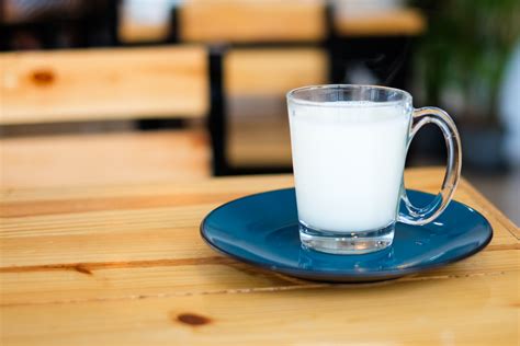 Will Drinking Warm Milk Make You Sleepy Uams Health