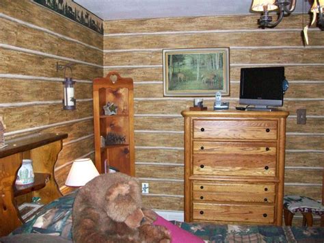 Free Download Log Cabin Look Wallpapered Bedroom Ideas For