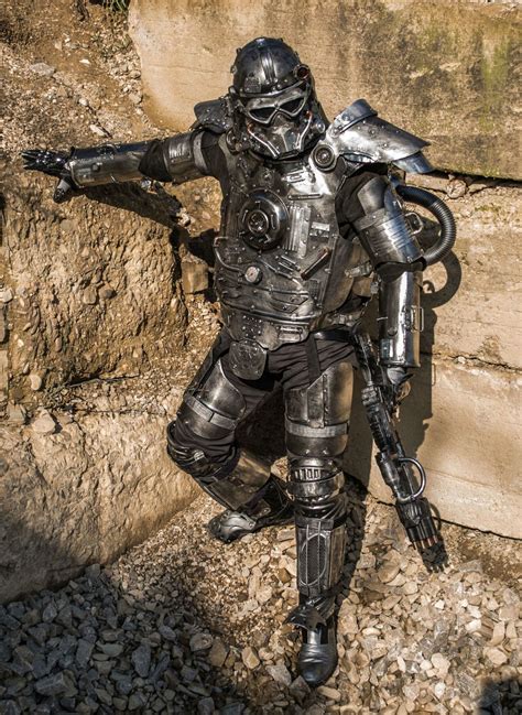 Power armor fallout 4 cosplay full metal. Fallout - Power Armor | Power armor, Fallout power armor, Post apocalyptic costume