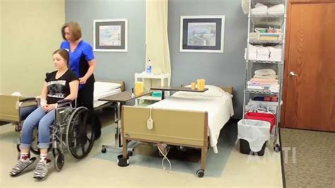 Cna Skill Pivot Transfer From Wheelchair To Bed Using A Gait Belt