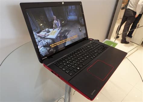 Hands On Toshiba Qosmio X70 Gaming Laptop Can Smoothly Run Metro Last