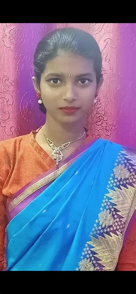 Pin By Sunlok On Simple Indian Village Faces Bridal Hair Buns Desi Girl Image Beautiful Girl