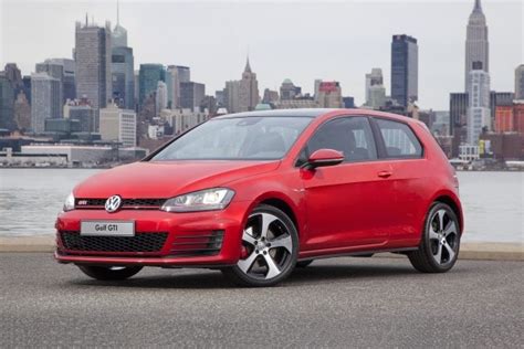 Used 2017 Volkswagen Golf Gti Consumer Reviews 46 Car Reviews Edmunds