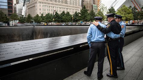 911 Memorial Information 9 11 Memorial Museum How To Remember Bbc