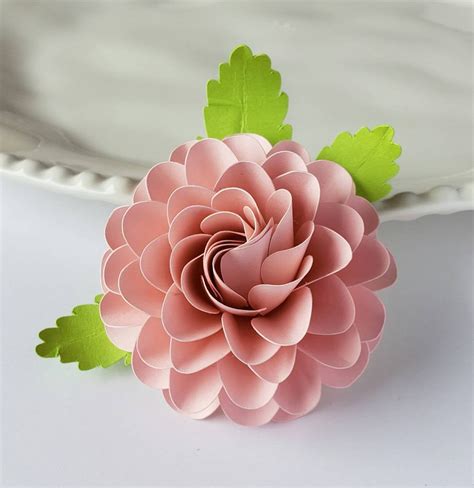 I try to make my flowers look realistic and i trace each petal carefully from real flowers. Easy Paper Flower Tutorial Paper Flower Templates Cricut ...