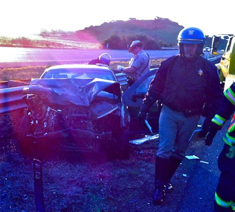 Update 3 Car Crash On 101 Results In 2 Seriously Injured Novato Ca