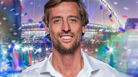 Peter Crouch Gives A Players Eye View Inside The Euros The Big Issue
