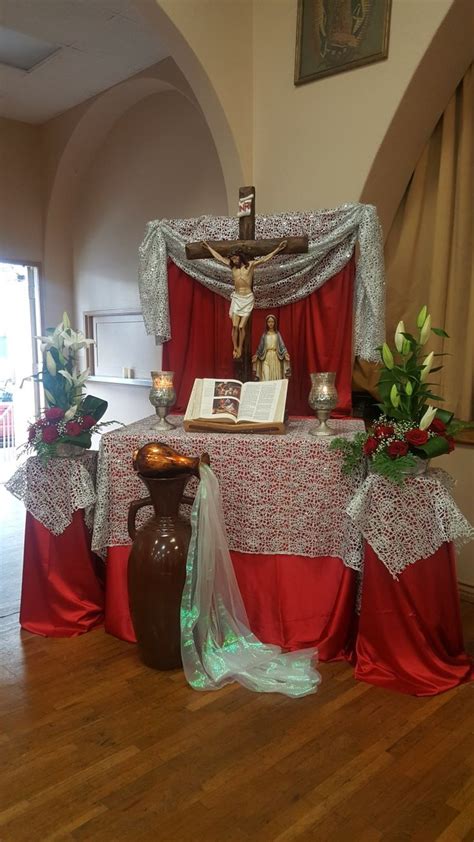 Pin De Evelyn Rabsatt En Altares Decoraciones Del Altar De La Iglesia