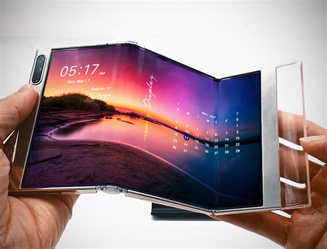 Samsung Display Presenta Un Nuevo Panel Oled Flexible De Doble Pliegue