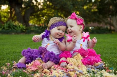 See more ideas about twins, cute babies, cute kids. Cute Twin Babies Wallpapers - WeNeedFun